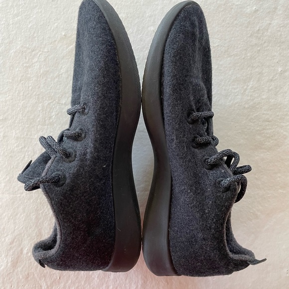 Allbirds Dark Gray Wool Runners/ M10 - Picture 7 of 16